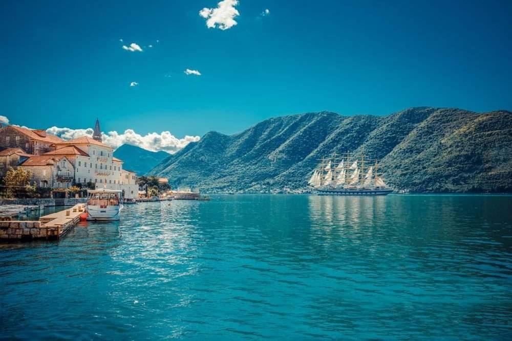 Apartments Dragisic Sveti Stefan Εξωτερικό φωτογραφία