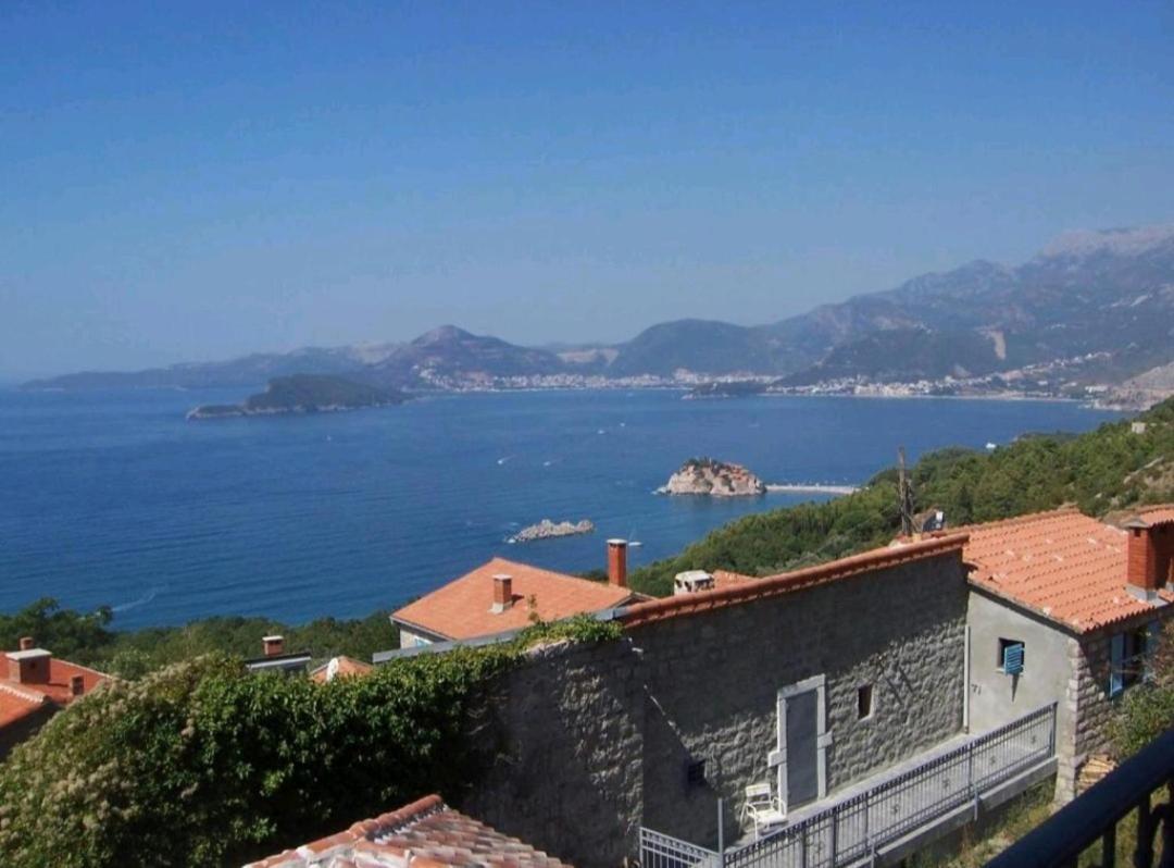 Apartments Dragisic Sveti Stefan Εξωτερικό φωτογραφία