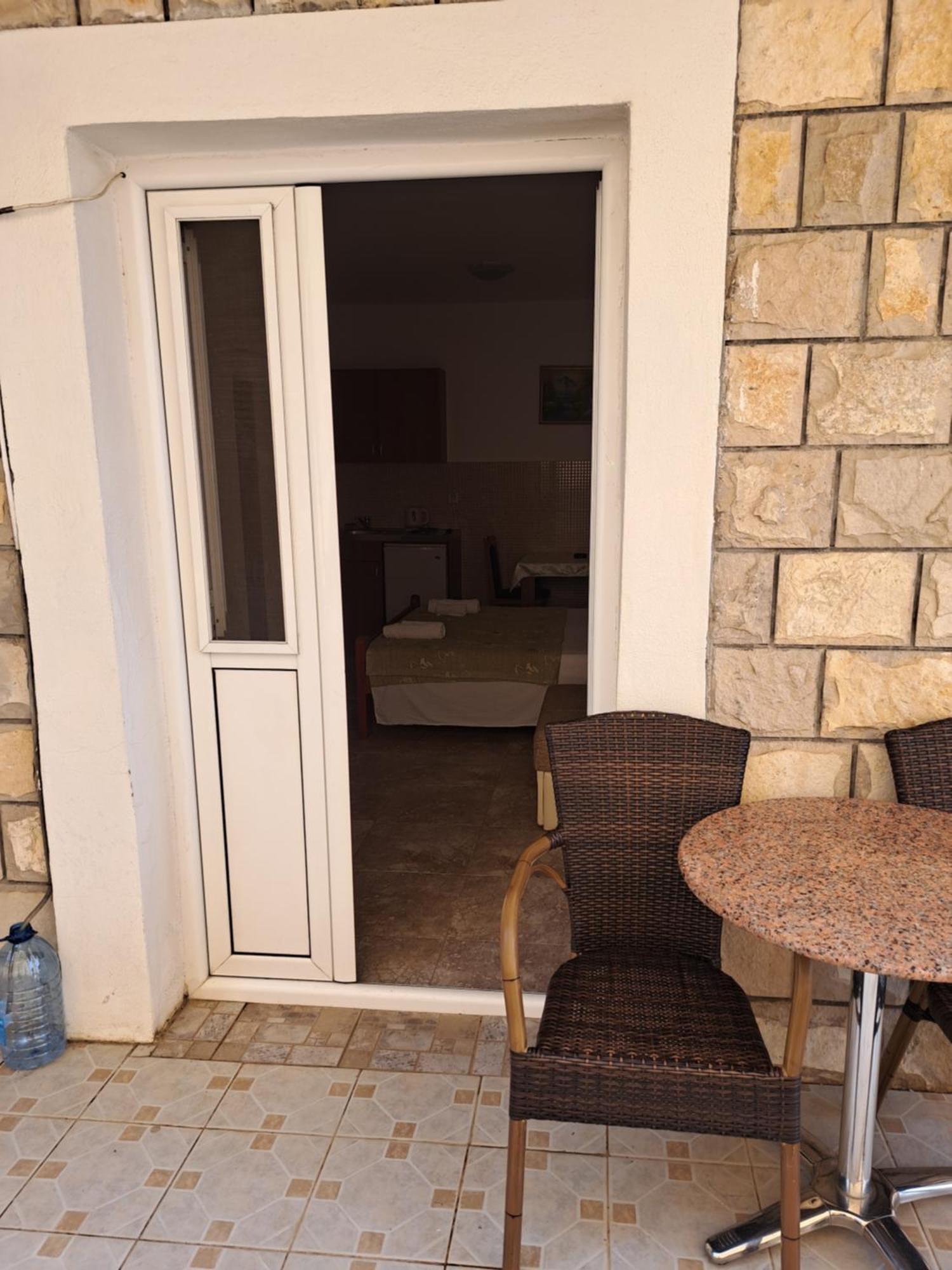 Apartments Dragisic Sveti Stefan Εξωτερικό φωτογραφία