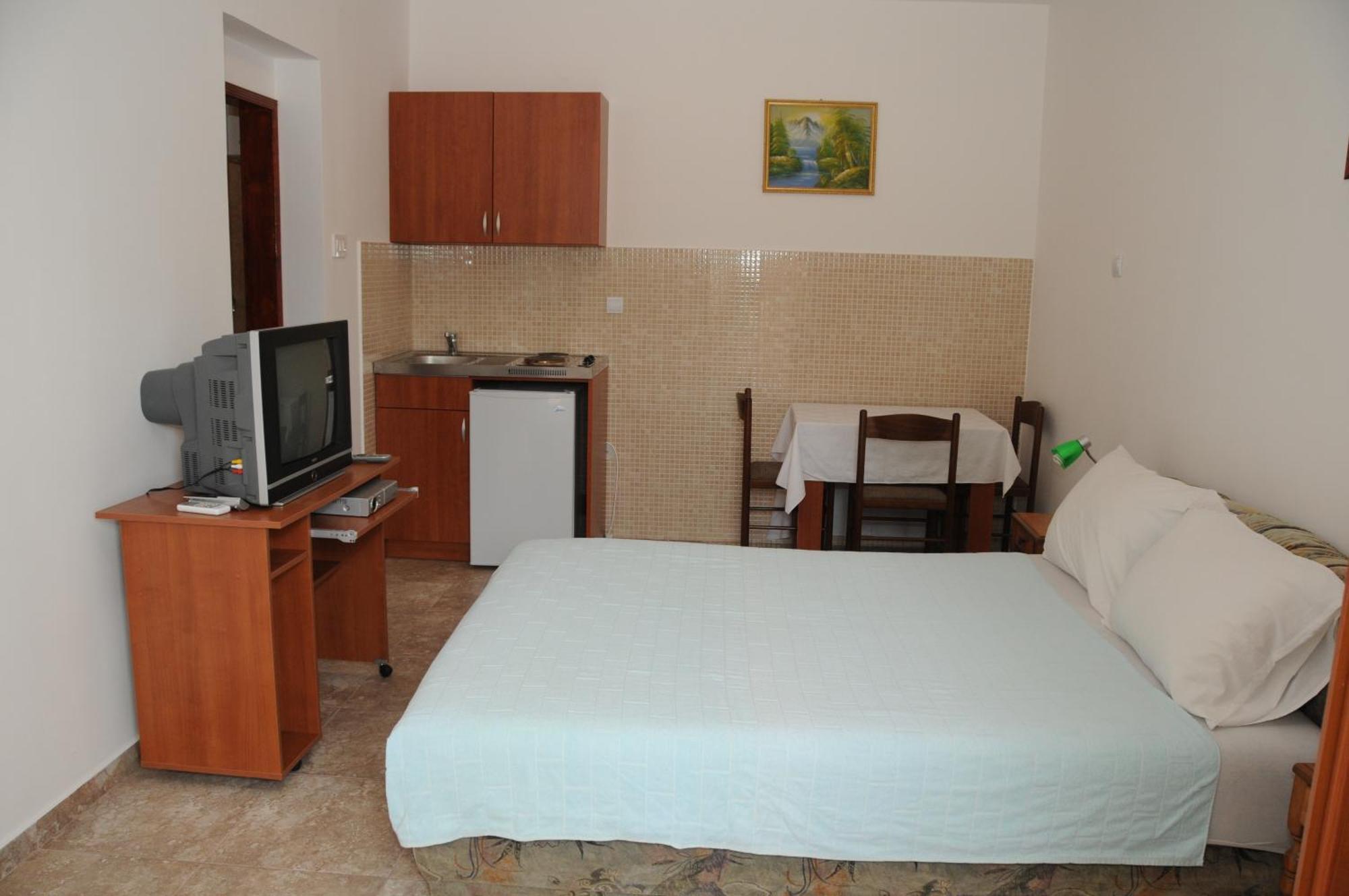 Apartments Dragisic Sveti Stefan Δωμάτιο φωτογραφία