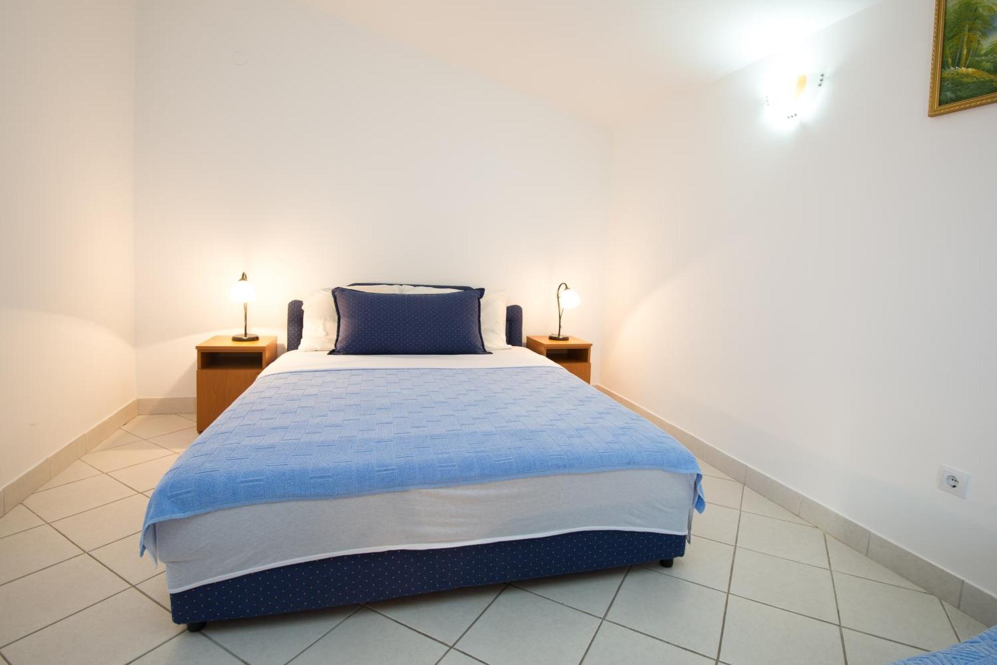 Apartments Dragisic Sveti Stefan Δωμάτιο φωτογραφία