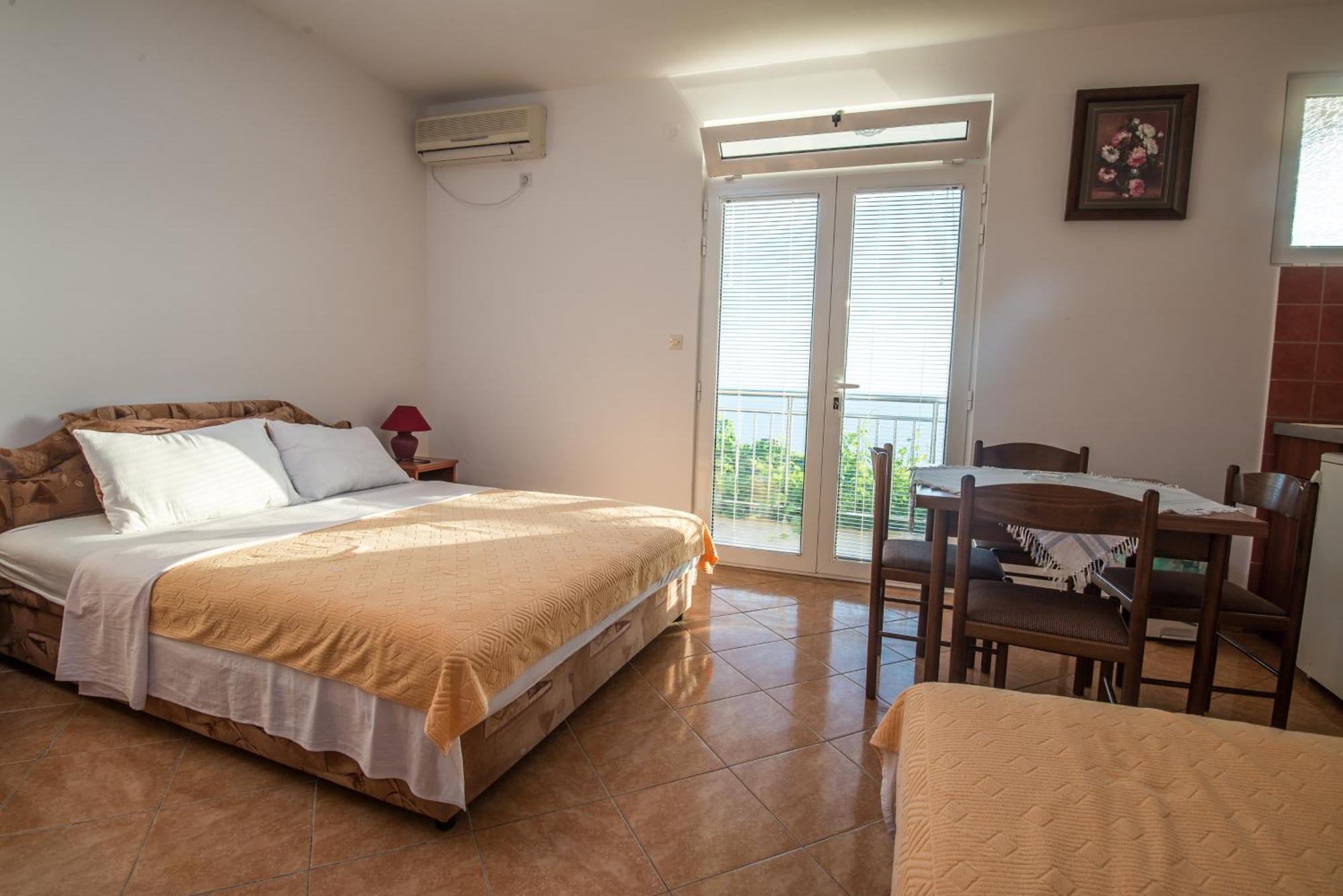 Apartments Dragisic Sveti Stefan Δωμάτιο φωτογραφία