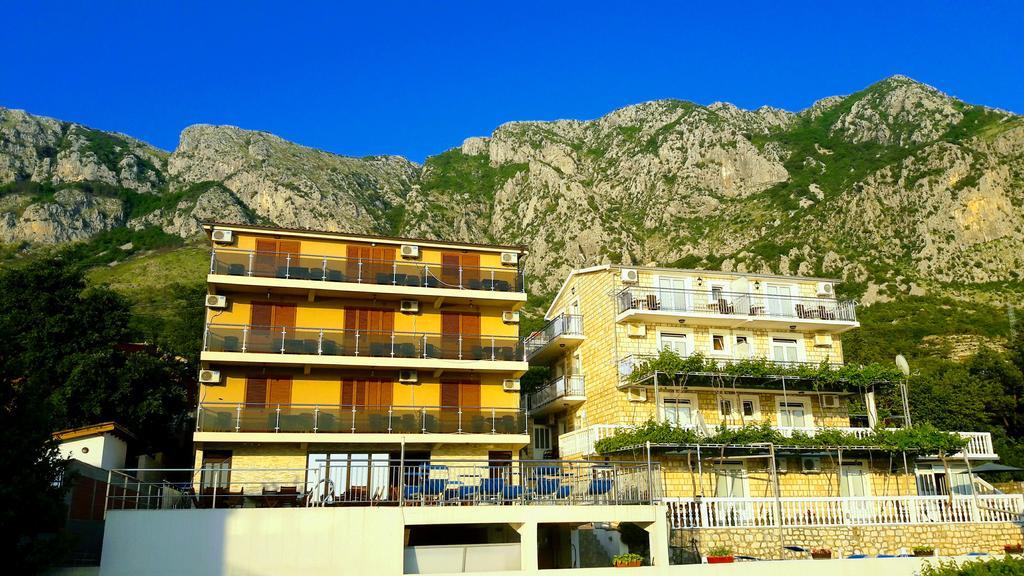 Apartments Dragisic Sveti Stefan Εξωτερικό φωτογραφία