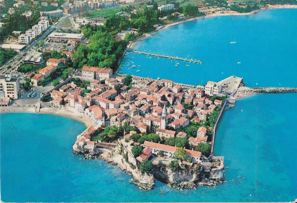 Apartments Dragisic Sveti Stefan Εξωτερικό φωτογραφία