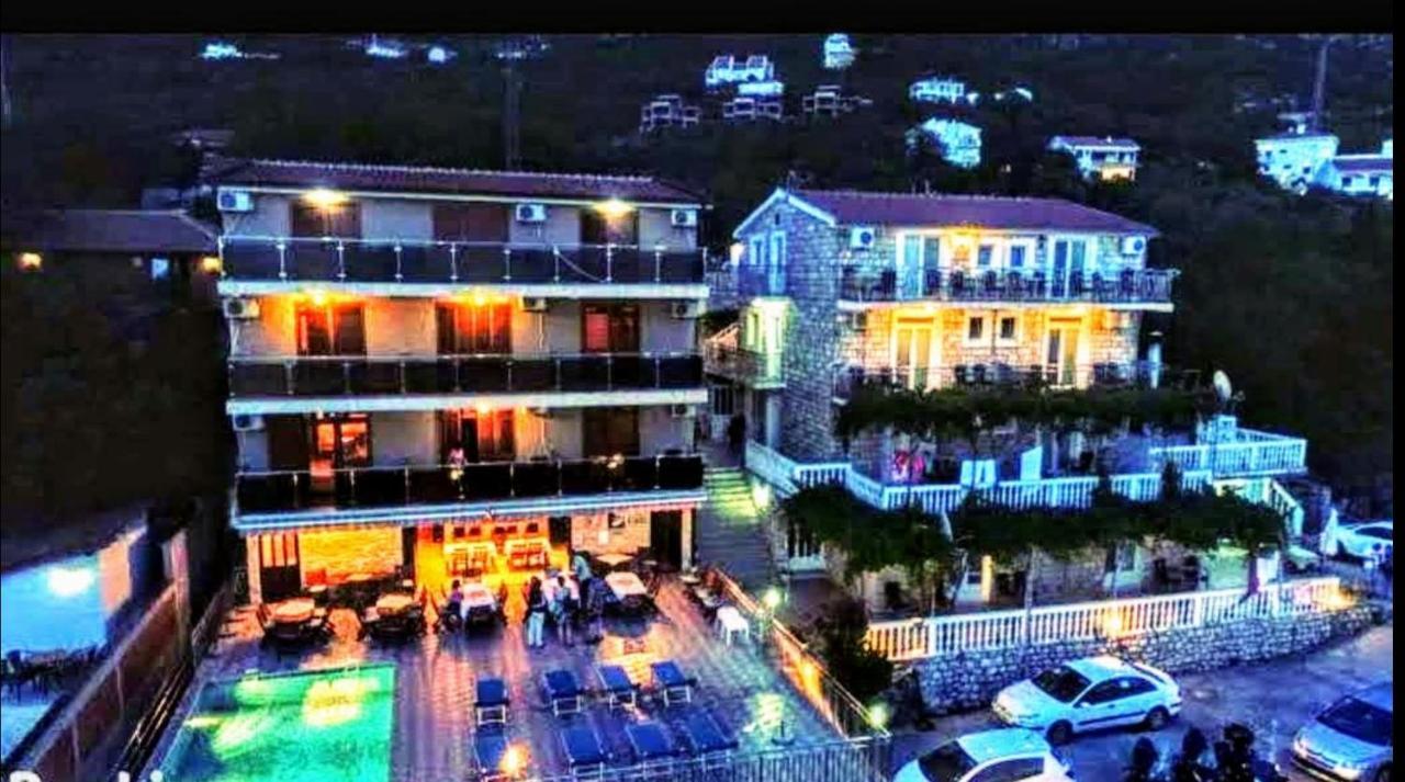 Apartments Dragisic Sveti Stefan Εξωτερικό φωτογραφία